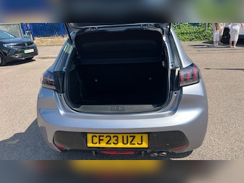 Used Peugeot 208 2023 for sale - 79044623: Photo