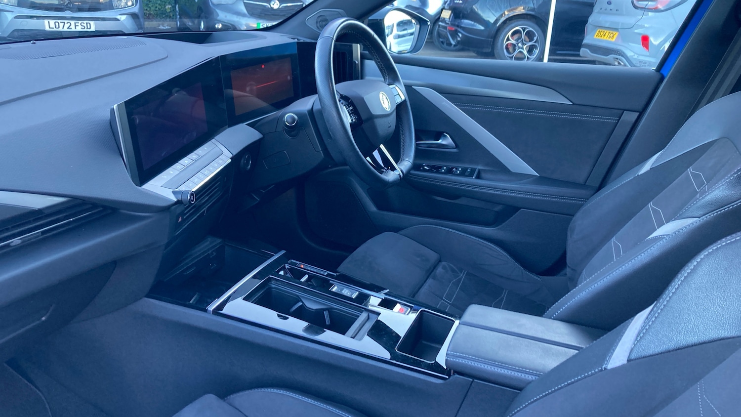 Used Vauxhall Astra 2023 for sale - 77171091: Photo 9