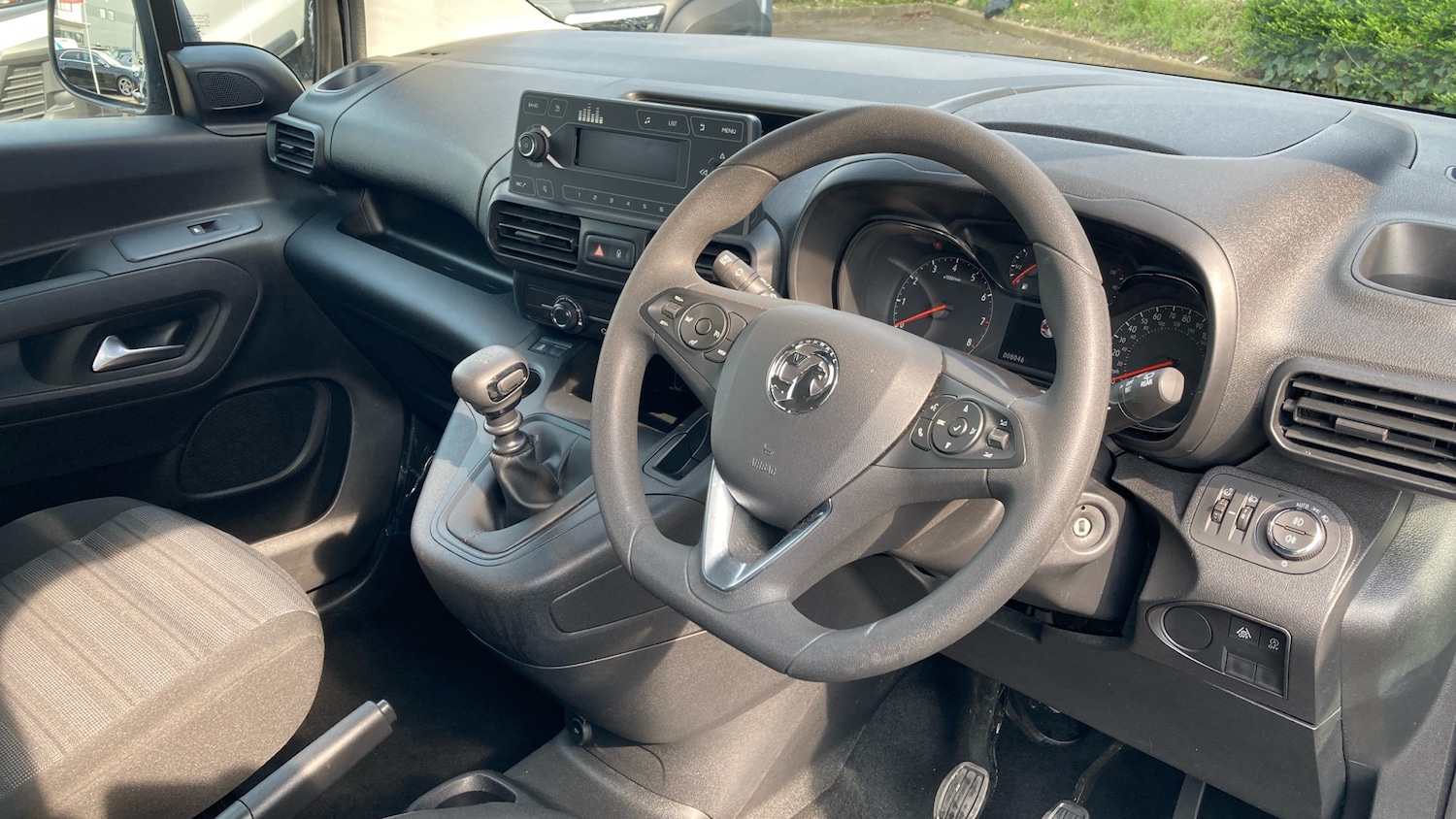 Used Vauxhall Combo Life 2022 for sale - 77984777: Photo 11