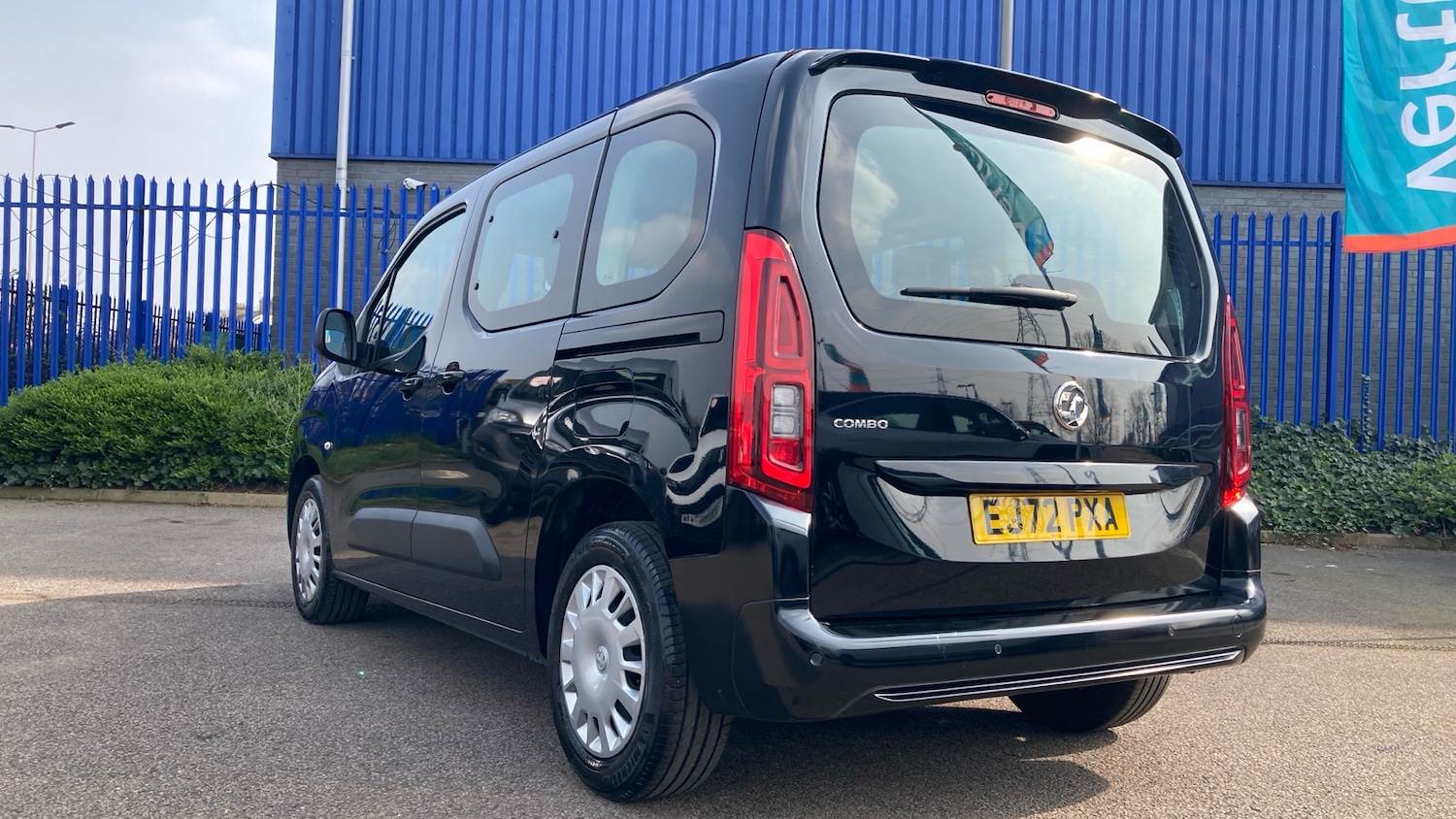 Used Vauxhall Combo Life 2022 for sale - 77984777: Photo 23