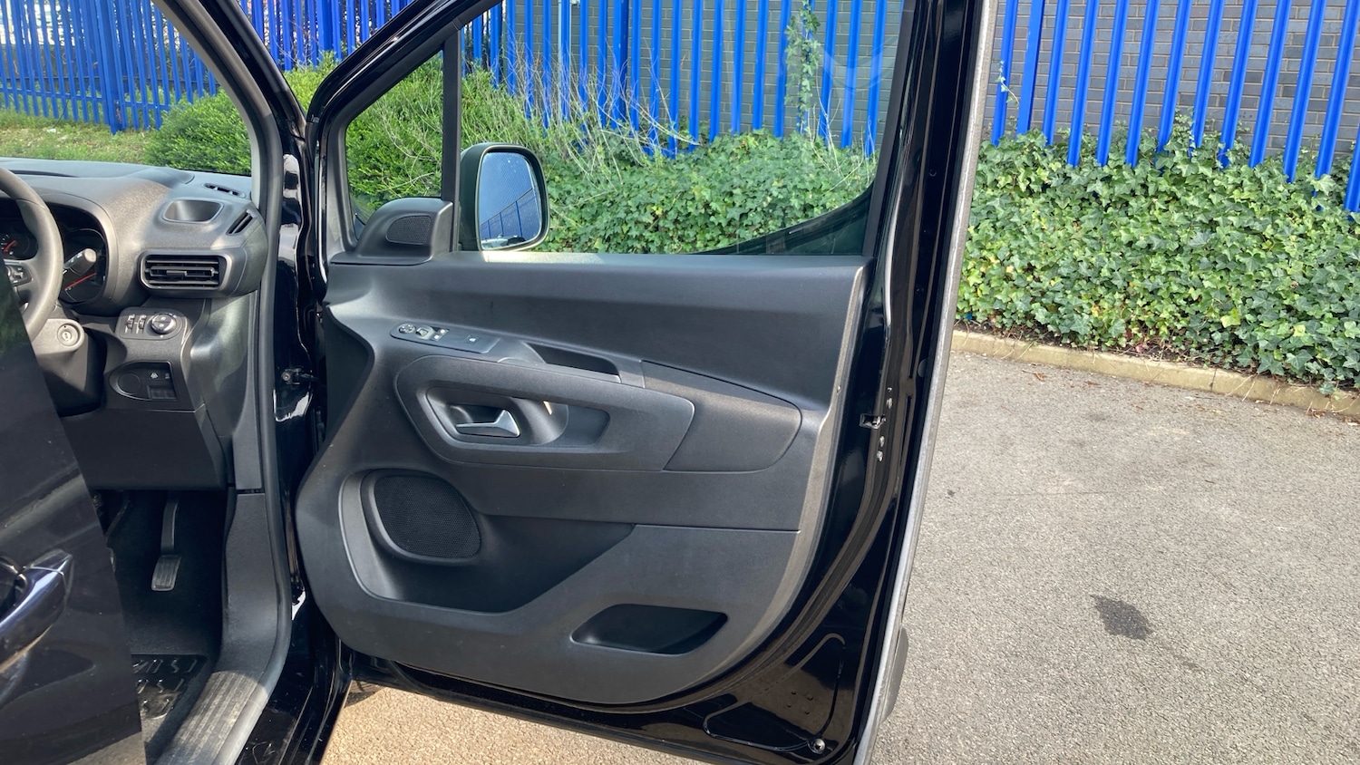 Used Vauxhall Combo Life 2022 for sale - 77984777: Photo 29