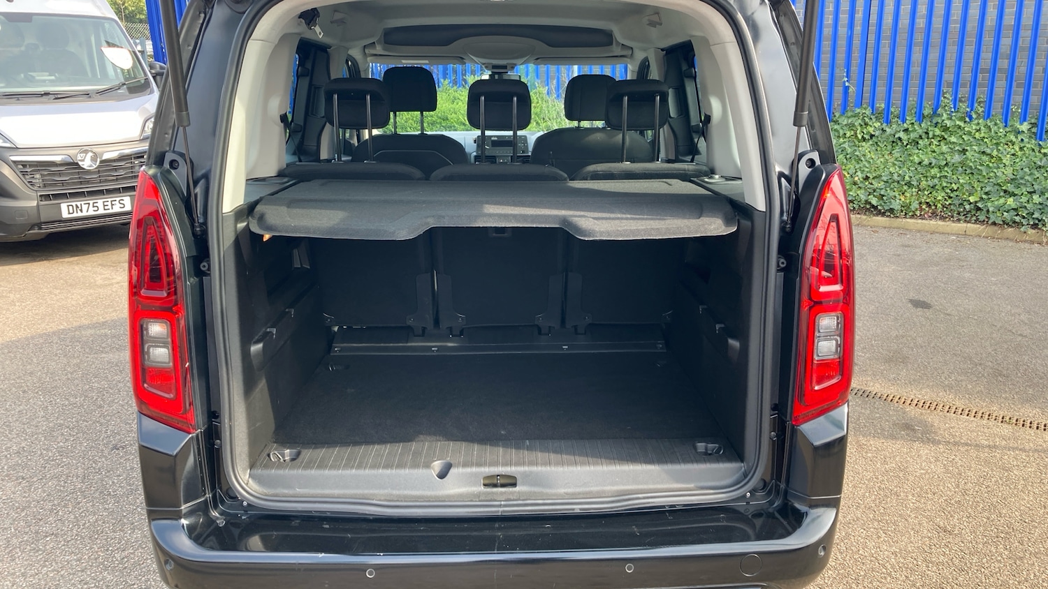 Used Vauxhall Combo Life 2022 for sale - 77984777: Photo 4