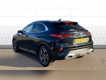 Used Kia XCeed 2020 for sale - 76078031: Photo 2