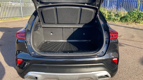 Used Kia XCeed 2020 for sale - 76078031: Photo 4