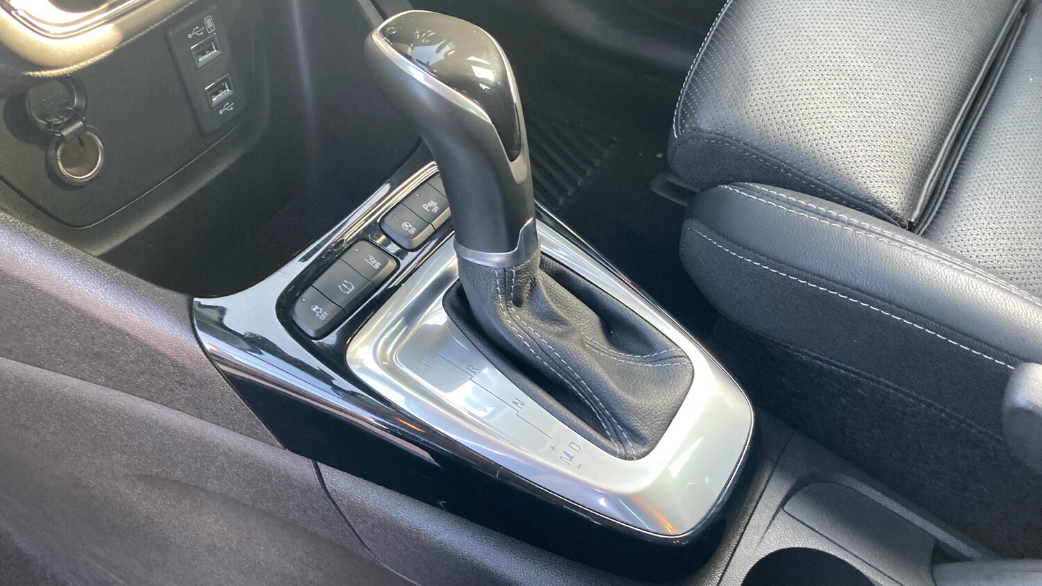 Used Vauxhall Crossland 2022 for sale - 77677022: Photo 13