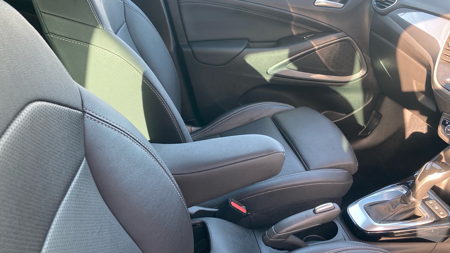 Used Vauxhall Crossland 2022 for sale - 77677022: Photo 37