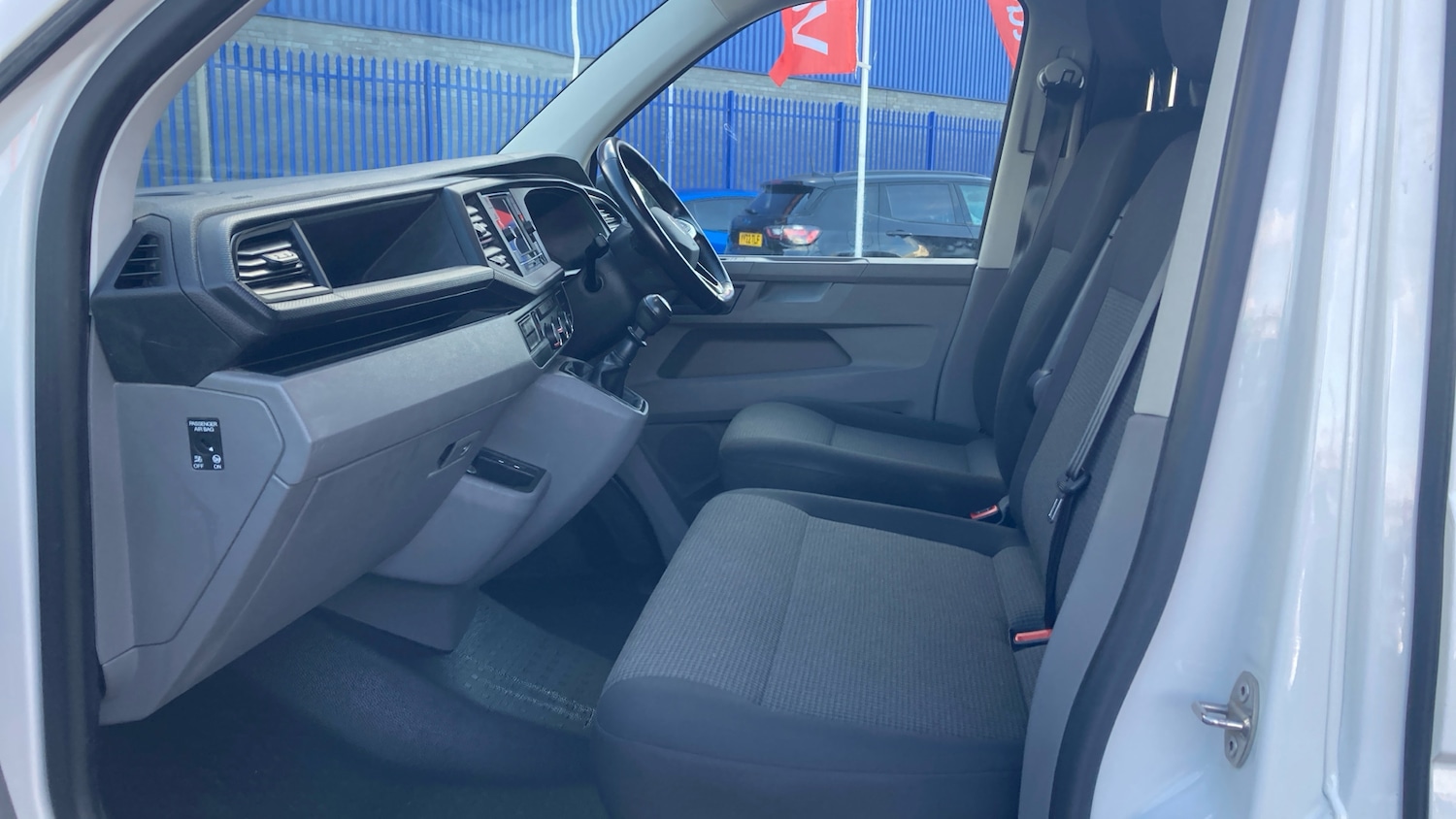 Used Volkswagen Transporter 2023 for sale - 76564918: Photo 13