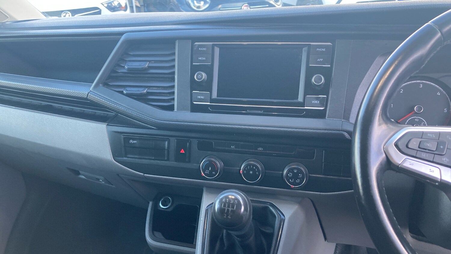 Used Volkswagen Transporter 2023 for sale - 76564918: Photo 15