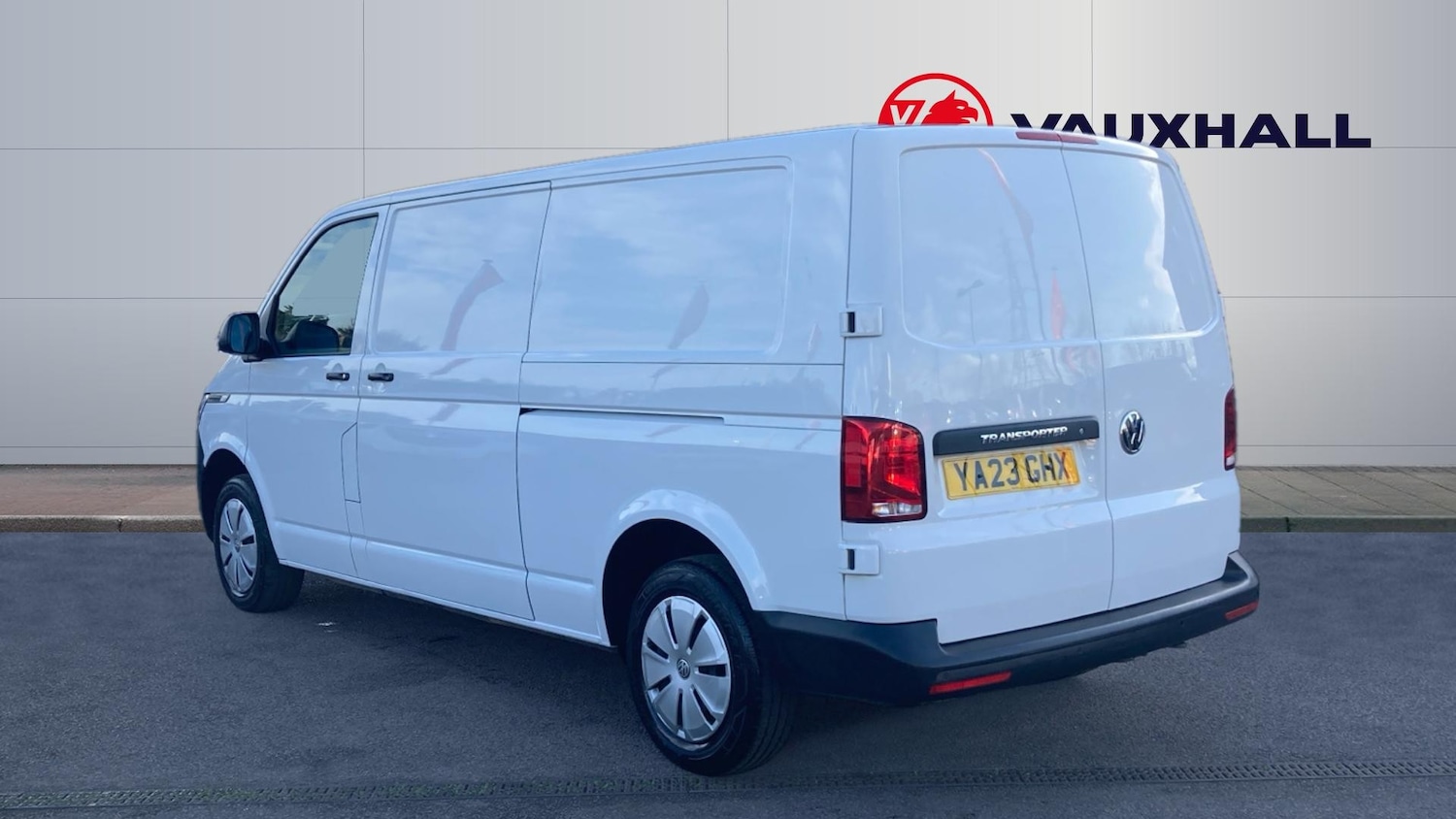 Used Volkswagen Transporter 2023 for sale - 76564918: Photo 2