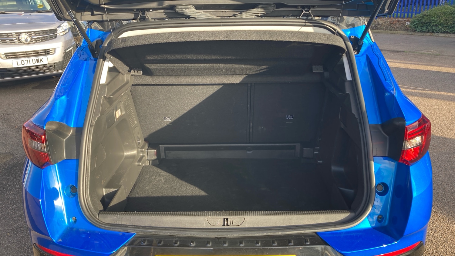 Used Vauxhall Grandland 2023 for sale - 76504400: Photo 4