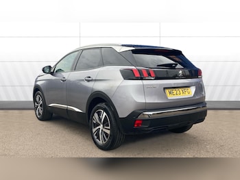 Used Peugeot 3008 2023 for sale - 76194702: Photo