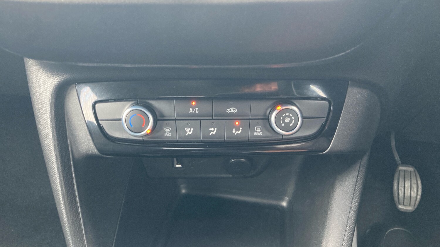 Used Vauxhall Corsa 2022 for sale - 76299758: Photo 30