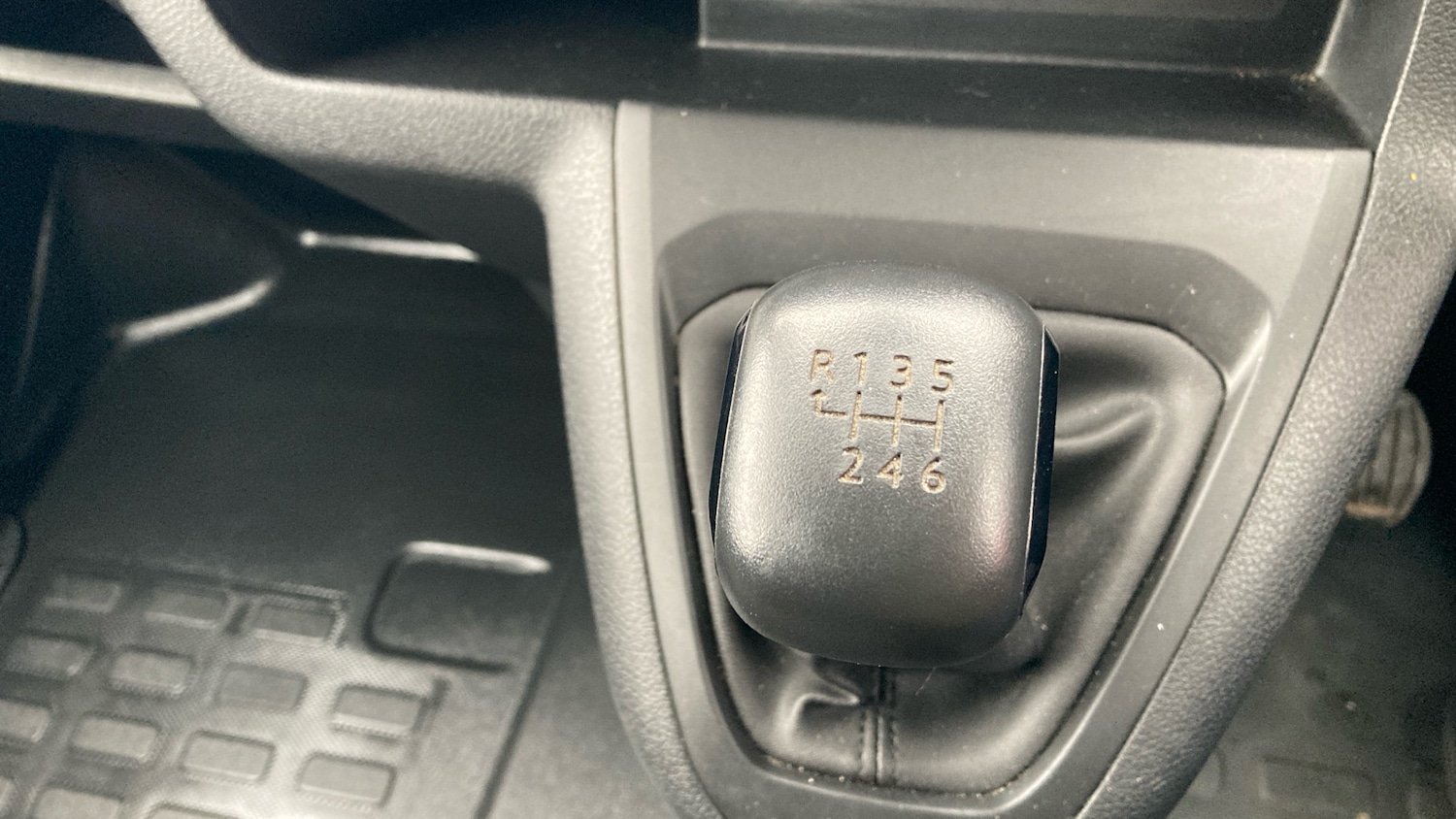 Used Vauxhall Vivaro 2024 for sale - 77661957: Photo 35