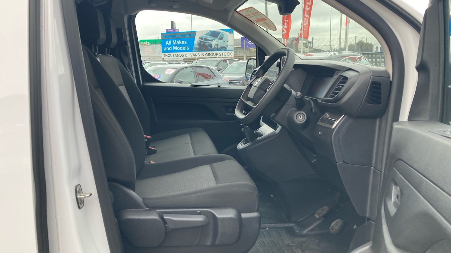 Used Vauxhall Vivaro 2024 for sale - 77661957: Photo 6