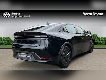 Used Toyota Prius 2025 for sale - 77690590: Photo