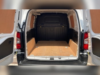 Used Citroen Berlingo 2023 for sale - 75343137: Photo