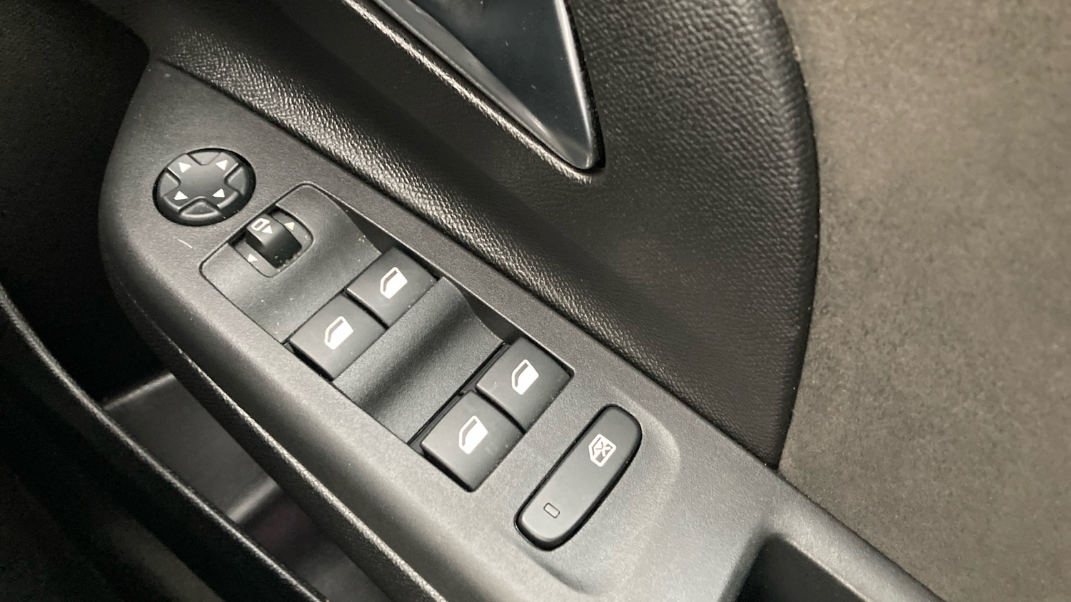 Used Vauxhall Corsa 2022 for sale - 76553685: Photo 28