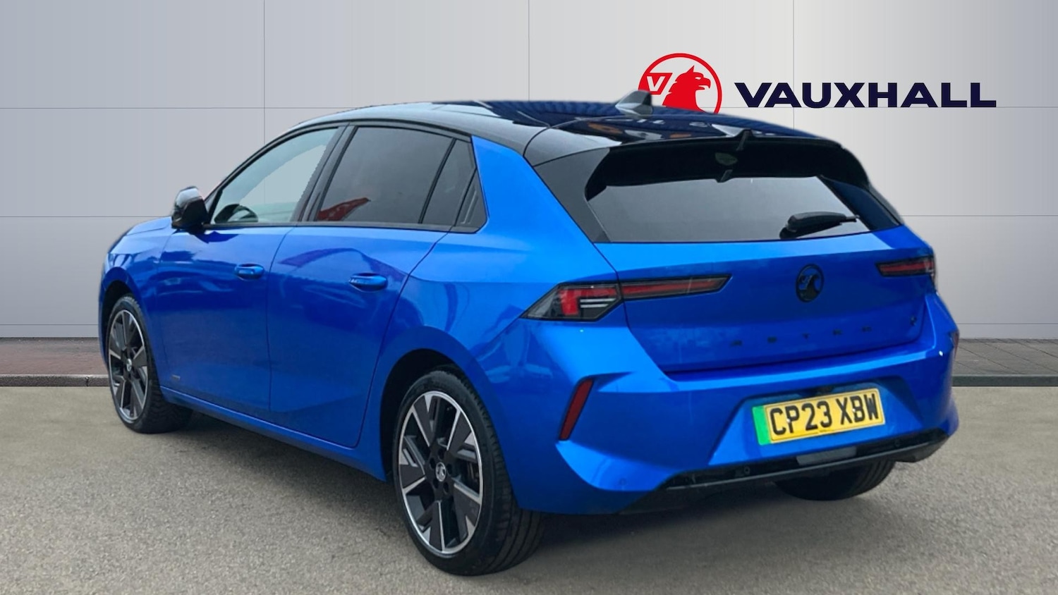 Used Vauxhall Astra 2023 for sale - 77063860: Photo 2