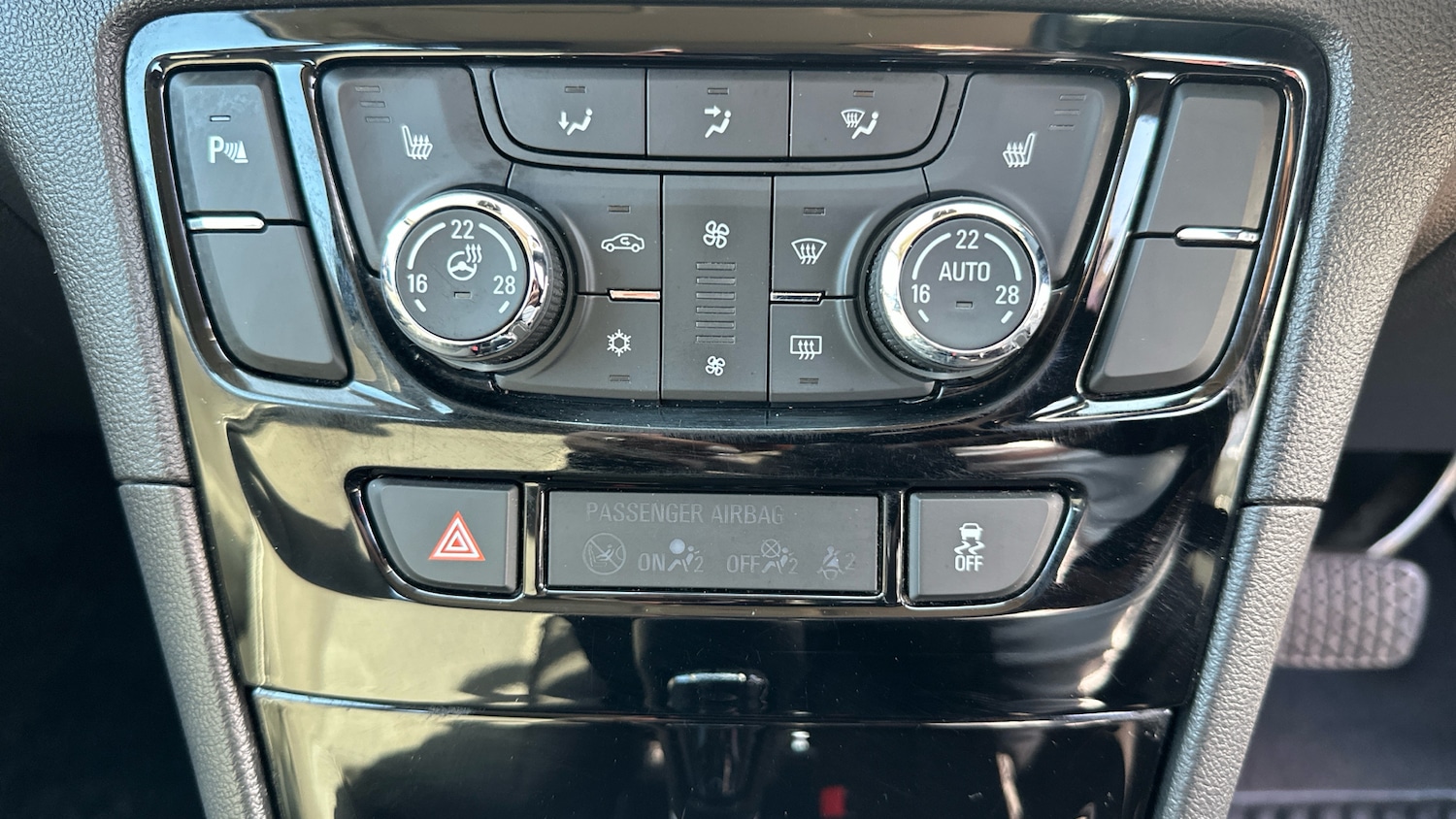 Used Vauxhall Mokka X 2017 for sale - 77774979: Photo 43