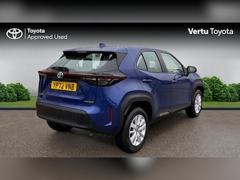 Used Toyota Yaris Cross 2023 for sale - 76945786: Photo