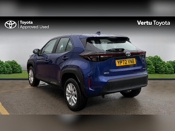 Used Toyota Yaris Cross 2023 for sale - 76945786: Photo