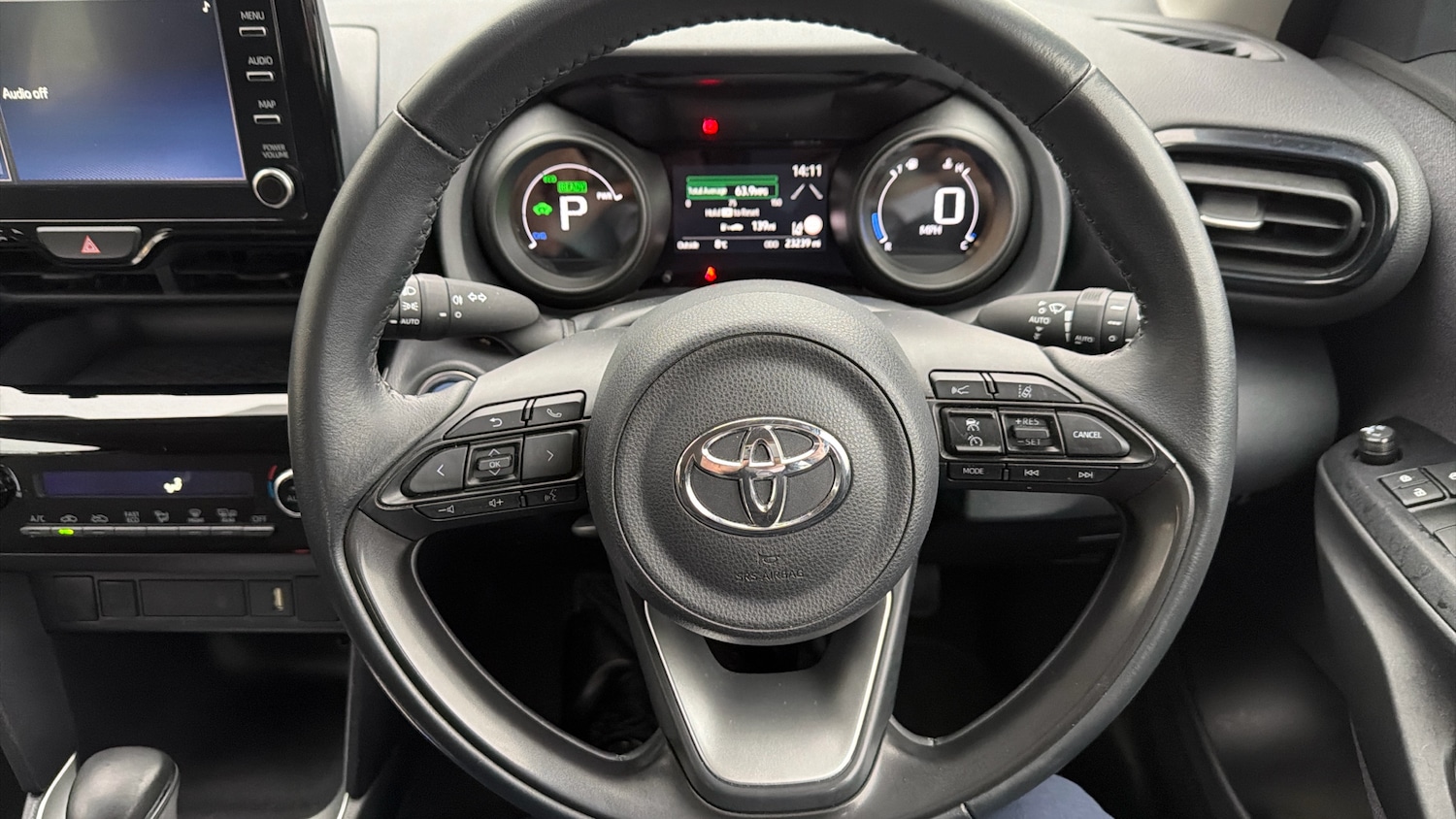 Used Toyota Yaris Cross 2023 for sale - 76945786: Photo 8