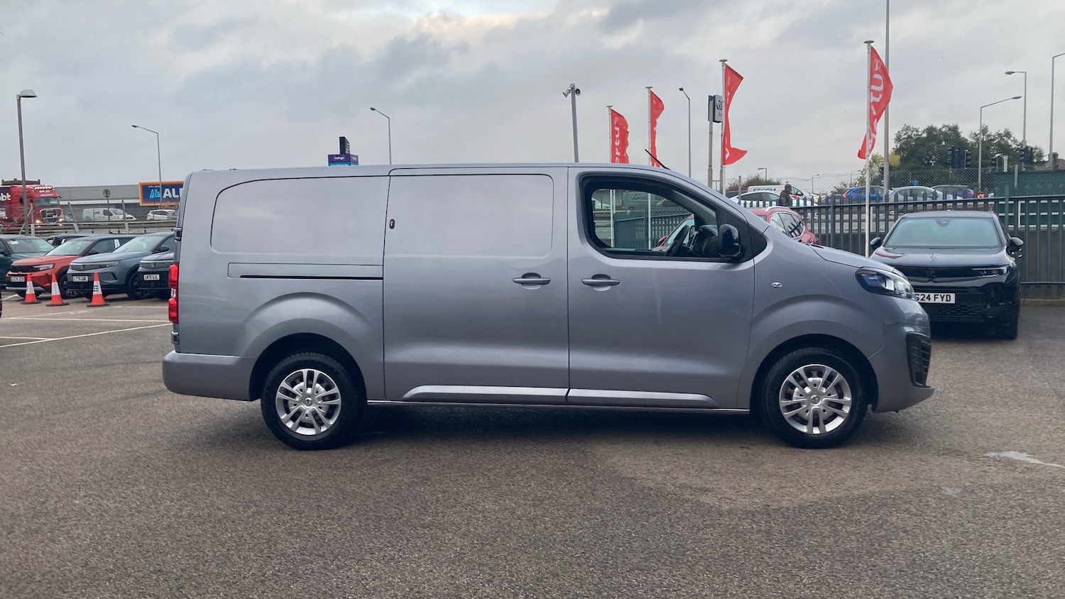 Used Vauxhall Vivaro 2021 for sale - 76507274: Photo 9