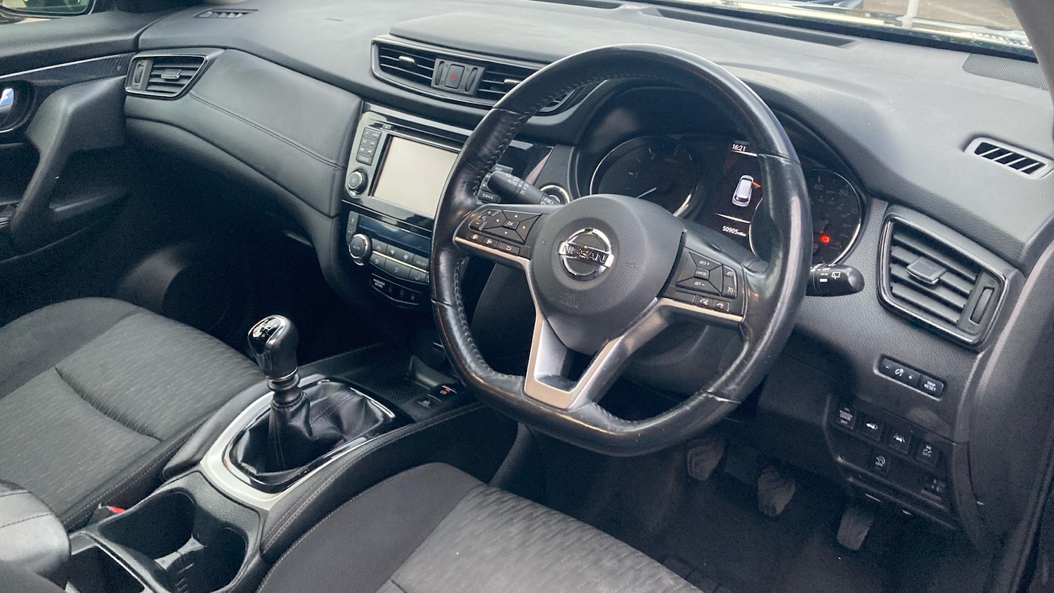 Used Nissan X-Trail 2019 for sale - 76541307: Photo 11