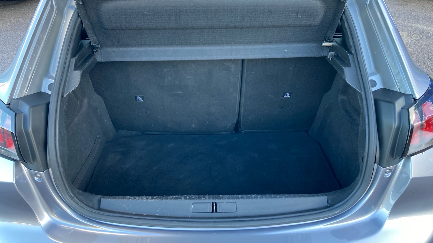 Used Peugeot 208 2023 for sale - 76844761: Photo 4