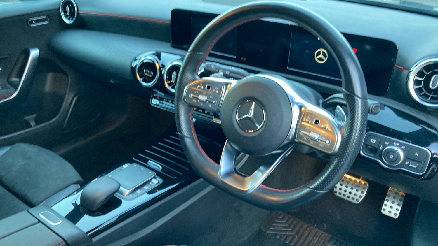 Used Mercedes-Benz A-Class 2020 for sale - 76877821: Photo 11