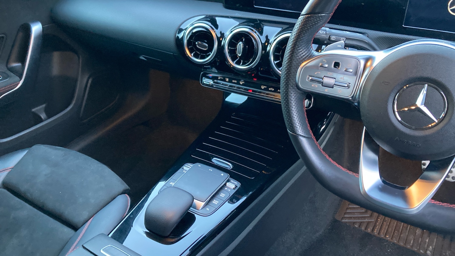 Used Mercedes-Benz A-Class 2020 for sale - 76877821: Photo 14