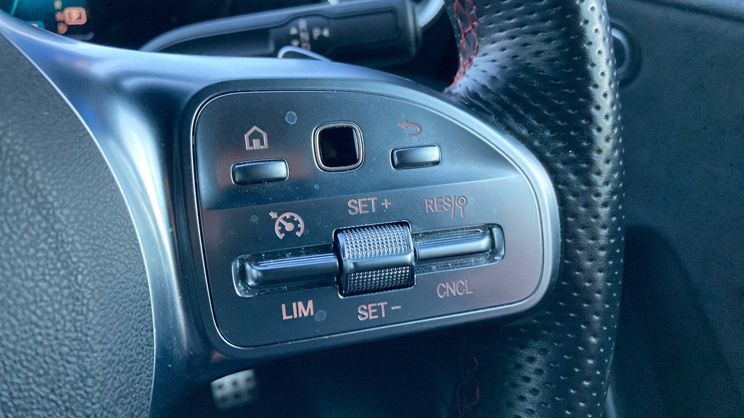 Used Mercedes-Benz A-Class 2020 for sale - 76877821: Photo 32