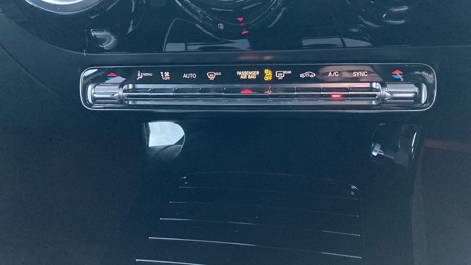 Used Mercedes-Benz A-Class 2020 for sale - 76877821: Photo 36