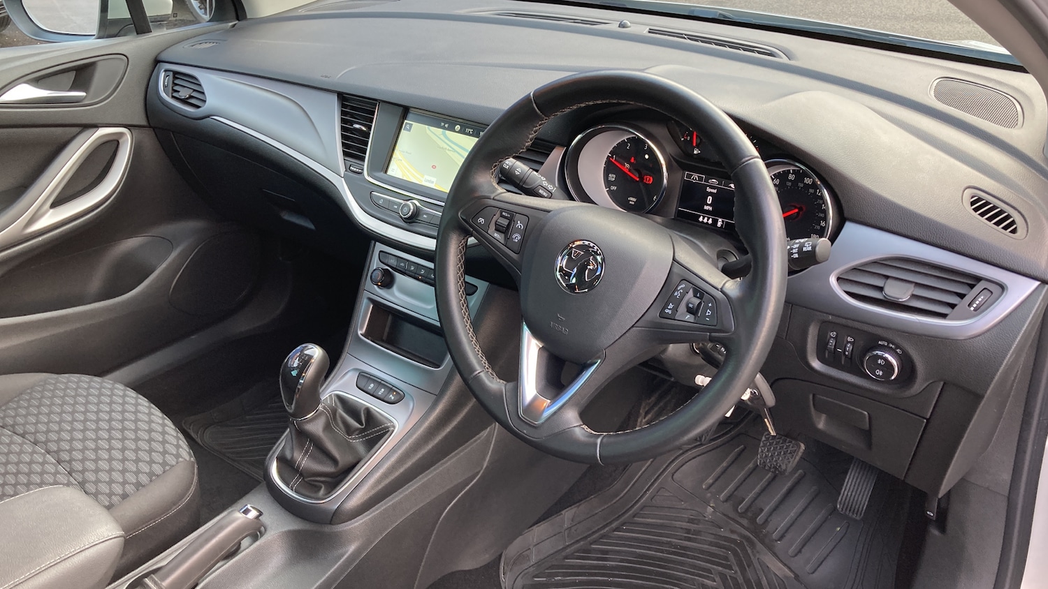 Used Vauxhall Astra 2018 for sale - 77774978: Photo 11