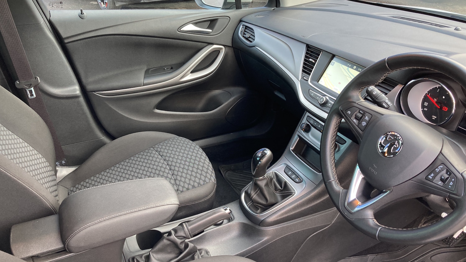 Used Vauxhall Astra 2018 for sale - 77774978: Photo 14