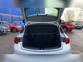 Used Vauxhall Astra 2018 for sale - 77774978: Photo