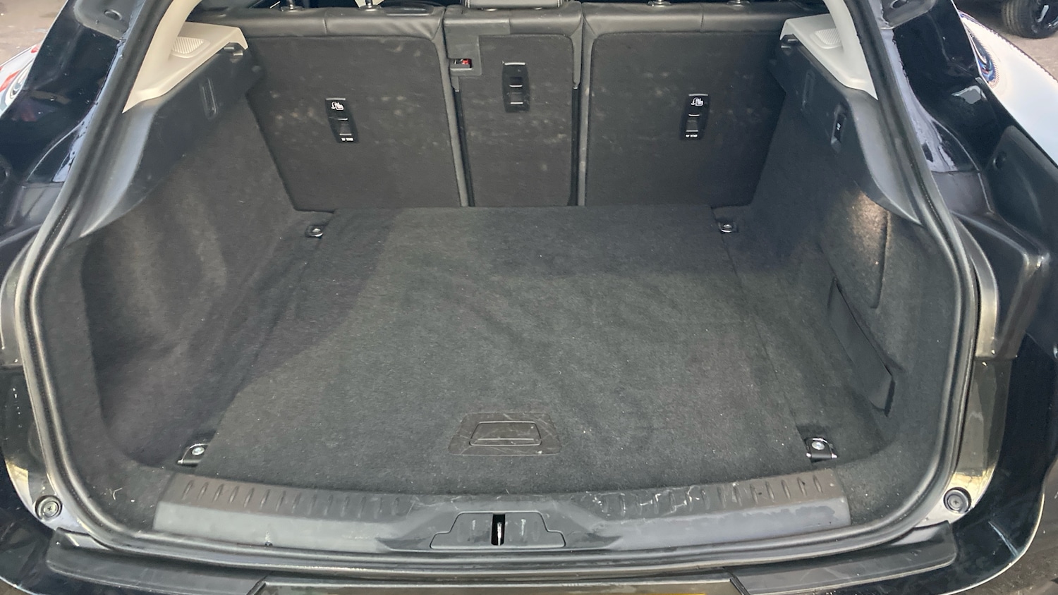 Used Jaguar I-Pace 2020 for sale - 76734980: Photo 4