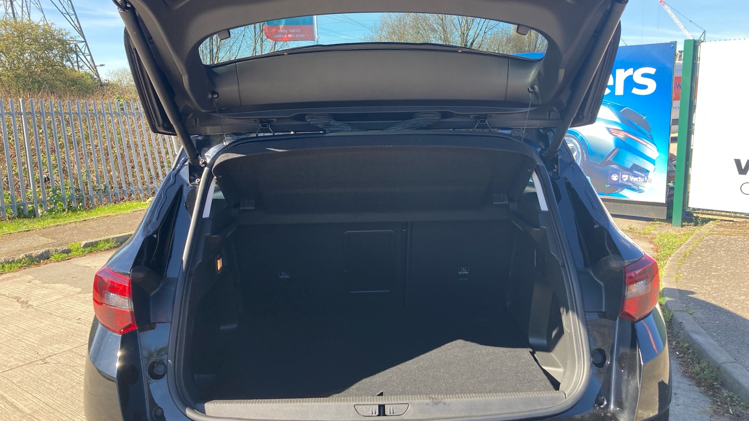 Used Vauxhall Grandland 2023 for sale - 77961707: Photo 4