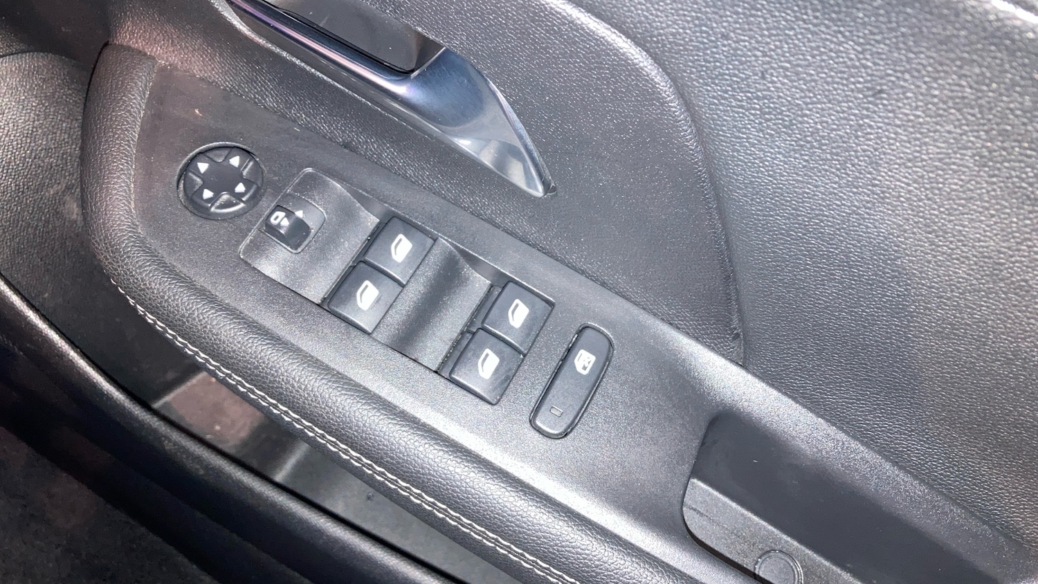 Used Vauxhall Mokka 2024 for sale - 76649919: Photo 32