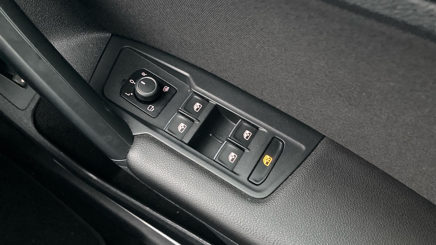 Used Volkswagen Tiguan 2021 for sale - 77578695: Photo 33