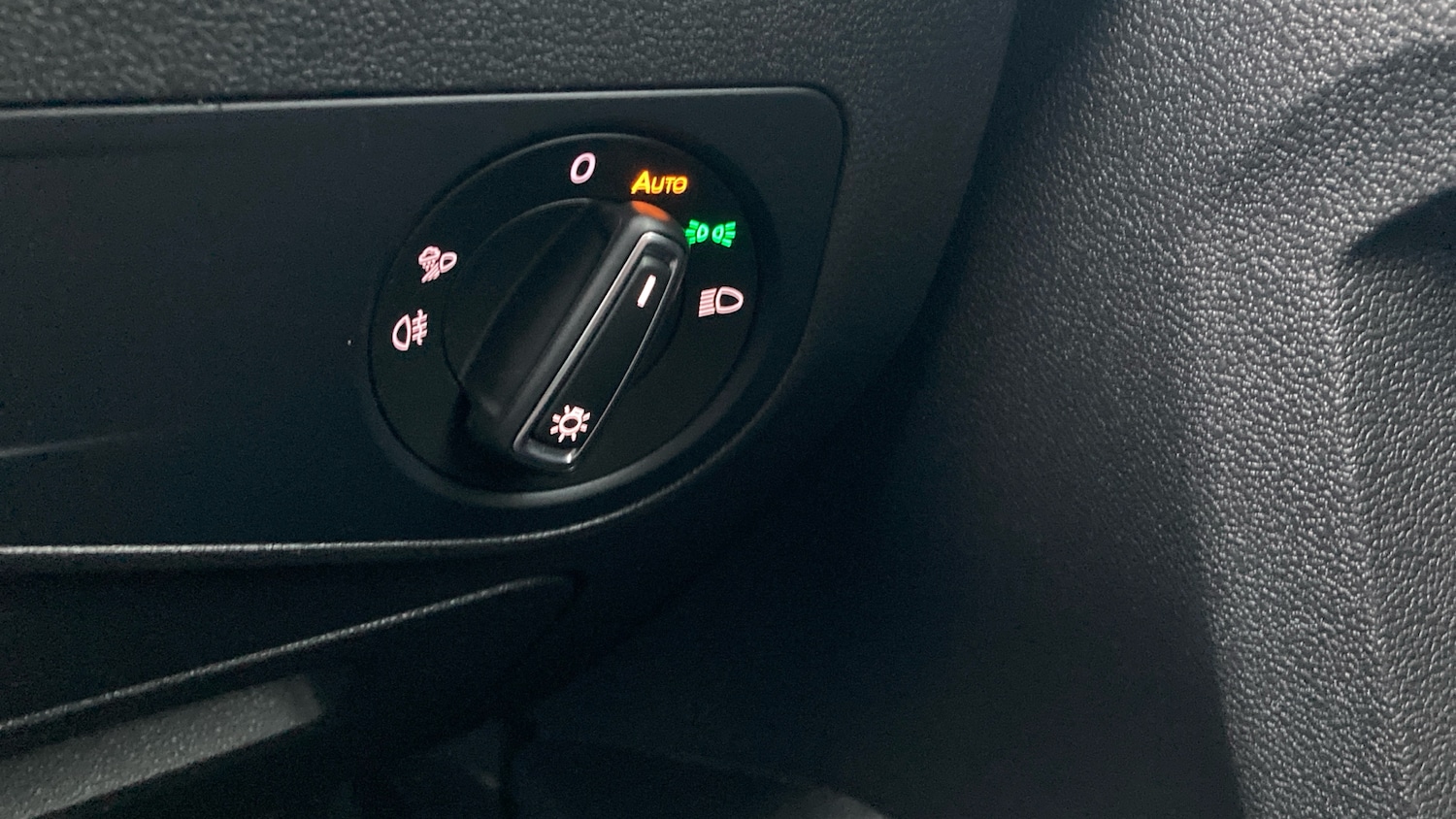 Used Volkswagen Tiguan 2021 for sale - 77578695: Photo 34