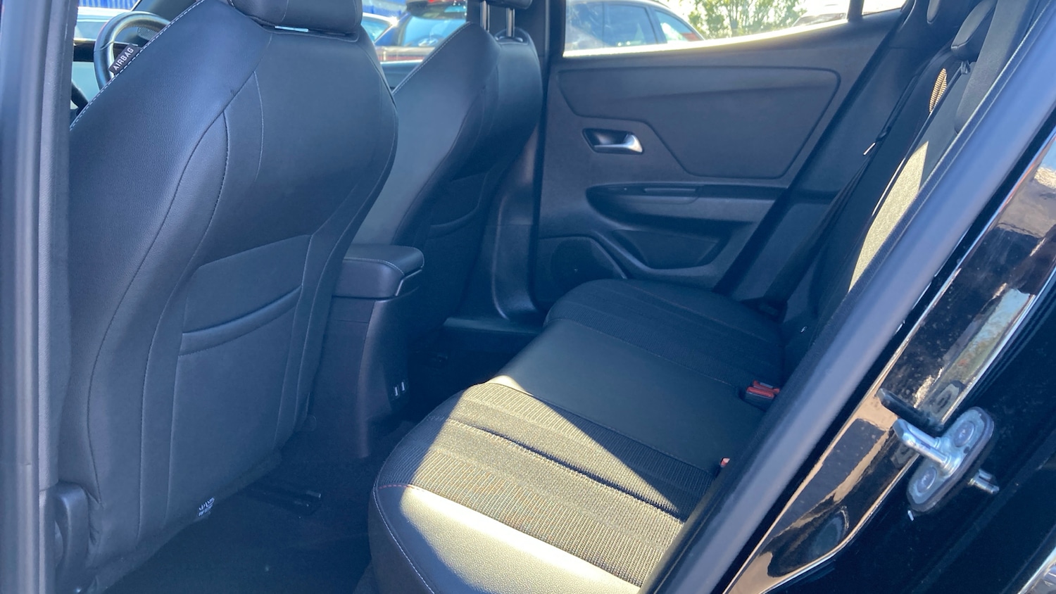 Used Vauxhall Mokka 2023 for sale - 76078030: Photo 16