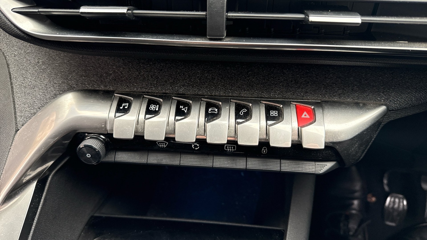 Used Peugeot 3008 2019 for sale - 76627898: Photo 40