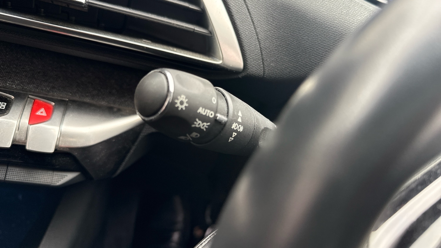 Used Peugeot 3008 2019 for sale - 76627898: Photo 44