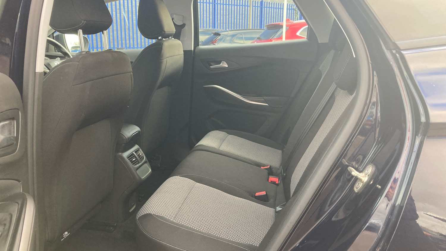 Used Vauxhall Grandland X 2018 for sale - 77078960: Photo 16