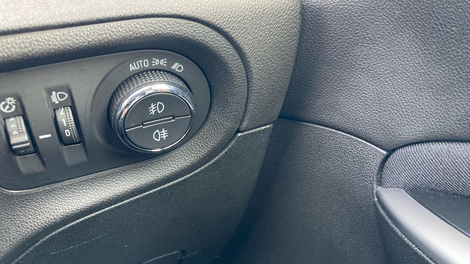 Used Vauxhall Grandland X 2018 for sale - 77078960: Photo 30