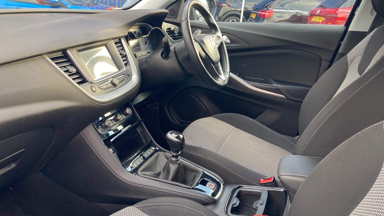 Used Vauxhall Grandland X 2018 for sale - 77078960: Photo 9