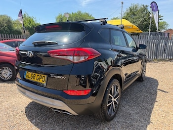 Used Hyundai TUCSON 2018 for sale - 79104037: Photo
