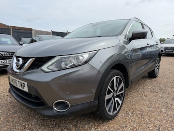 Used Nissan Qashqai 2015 for sale - 78850337: Photo