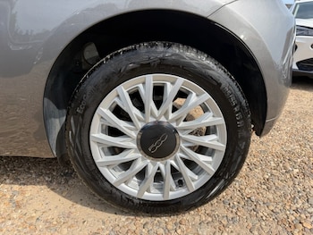 Used Fiat 500 2023 for sale - 79384763: Photo